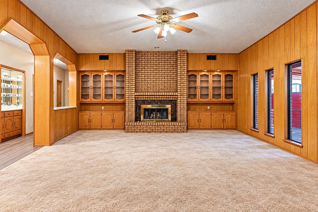 1605 Heather Court, Cleburne, TX 76033 — photo 3