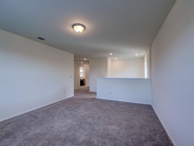18517 Spotted Eagle LN, Elgin, TX 78621