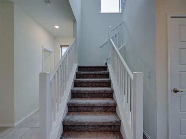 18517 Spotted Eagle LN, Elgin, TX 78621