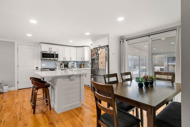 73 Rutland Street, Dover, NH 03820