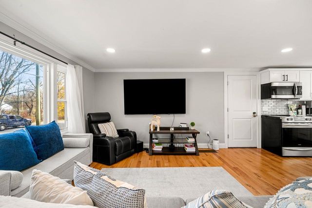 73 Rutland Street, Dover, NH 03820