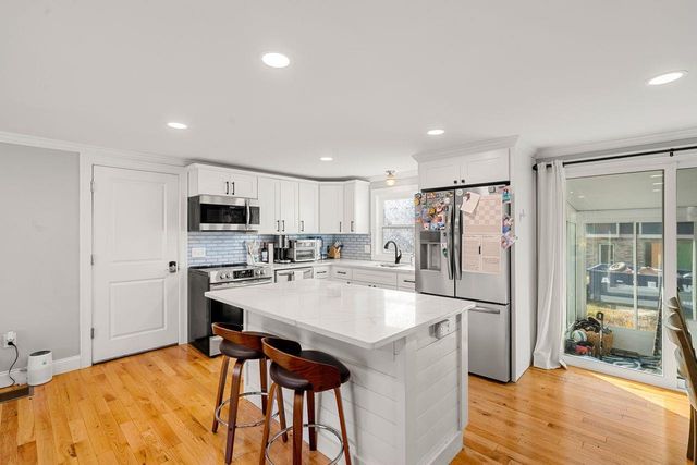 73 Rutland Street, Dover, NH 03820