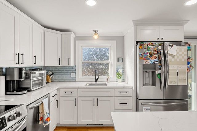 73 Rutland Street, Dover, NH 03820