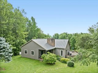 2113 West Hill Road, Stowe, VT 05672