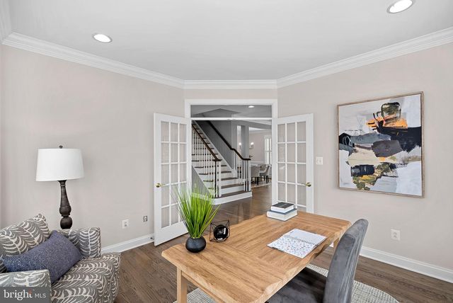 44020 RIVERPOINT DR, Leesburg, VA 20176