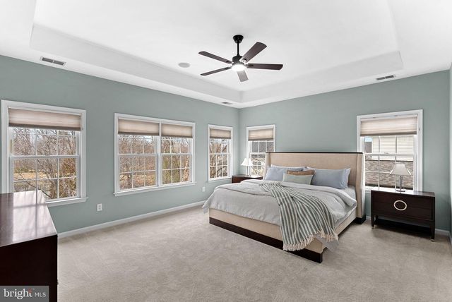 44020 RIVERPOINT DR, Leesburg, VA 20176