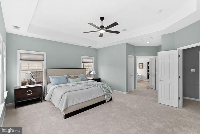 44020 RIVERPOINT DR, Leesburg, VA 20176