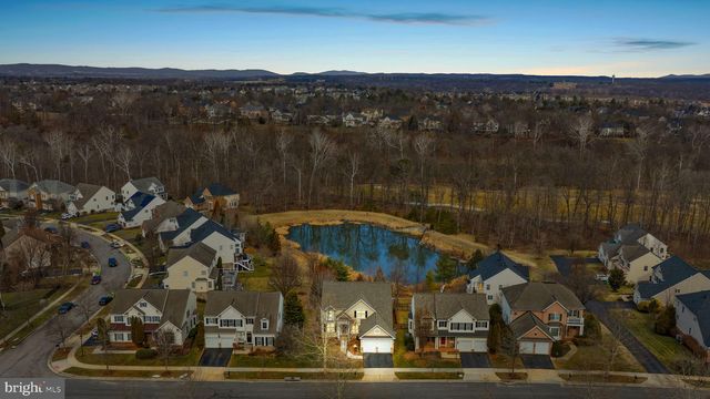 44020 RIVERPOINT DR, Leesburg, VA 20176