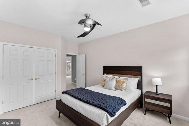 44020 RIVERPOINT DR, Leesburg, VA 20176