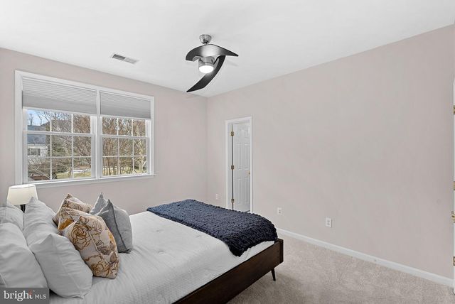 44020 RIVERPOINT DR, Leesburg, VA 20176