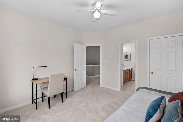 44020 RIVERPOINT DR, Leesburg, VA 20176