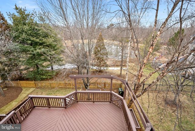 44020 RIVERPOINT DR, Leesburg, VA 20176