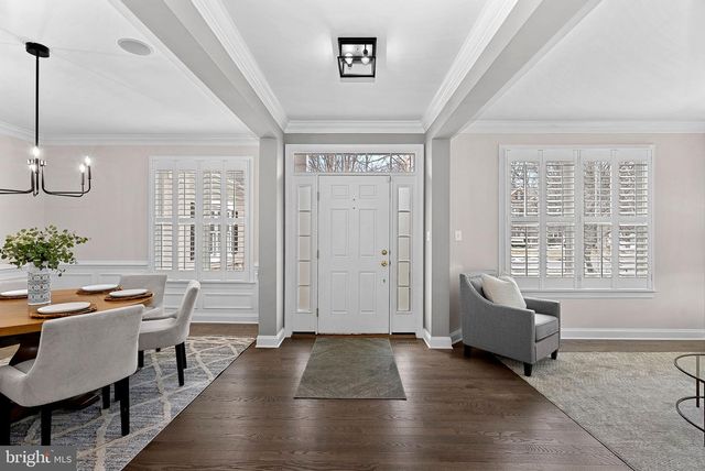 44020 RIVERPOINT DR, Leesburg, VA 20176