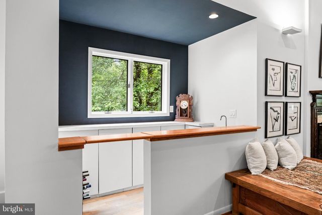 460 BROWNING LN, Cherry Hill, NJ 08003