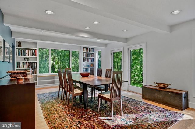 460 BROWNING LN, Cherry Hill, NJ 08003