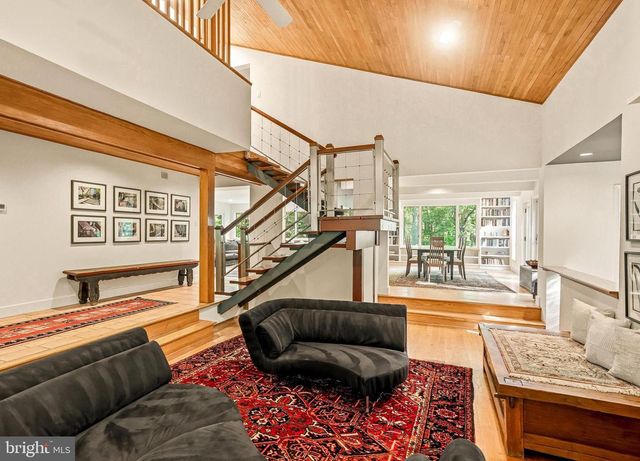 460 BROWNING LN, Cherry Hill, NJ 08003