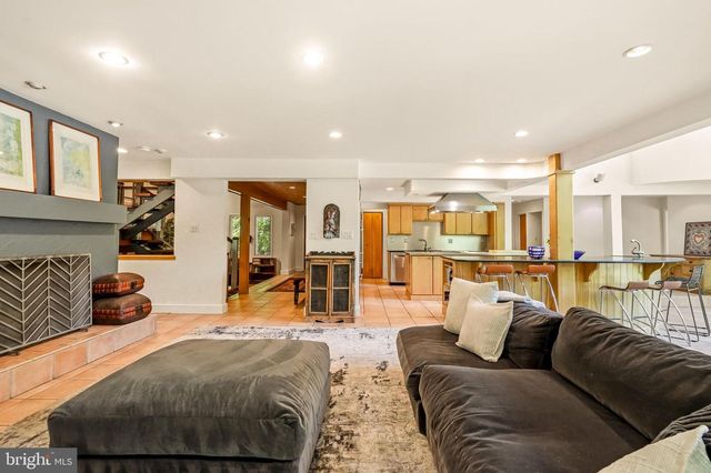 460 BROWNING LN, Cherry Hill, NJ 08003