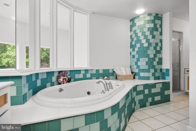 460 BROWNING LN, Cherry Hill, NJ 08003