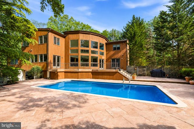 460 BROWNING LN, Cherry Hill, NJ 08003