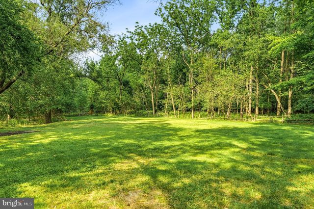 460 BROWNING LN, Cherry Hill, NJ 08003