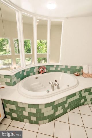 460 BROWNING LN, Cherry Hill, NJ 08003