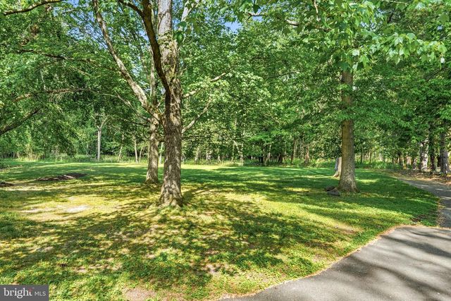 460 BROWNING LN, Cherry Hill, NJ 08003