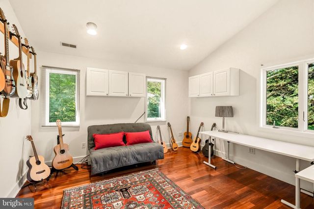 460 BROWNING LN, Cherry Hill, NJ 08003