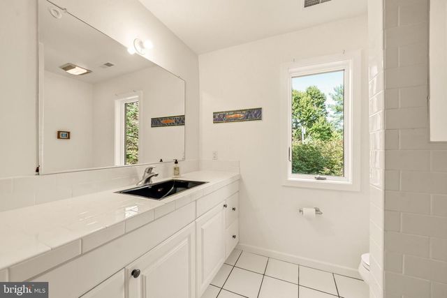 460 BROWNING LN, Cherry Hill, NJ 08003