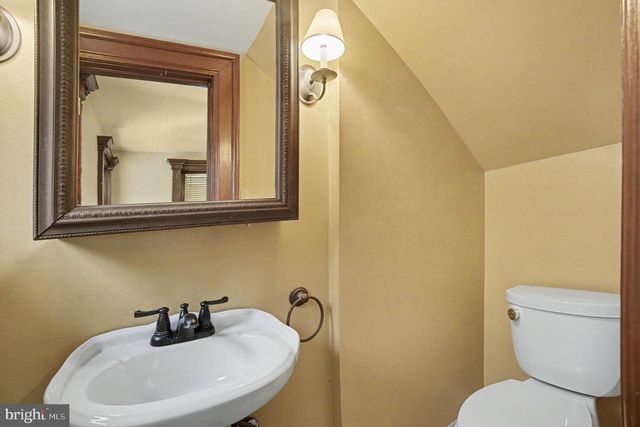 2210 BAYNARD BLVD, Wilmington, DE 19802