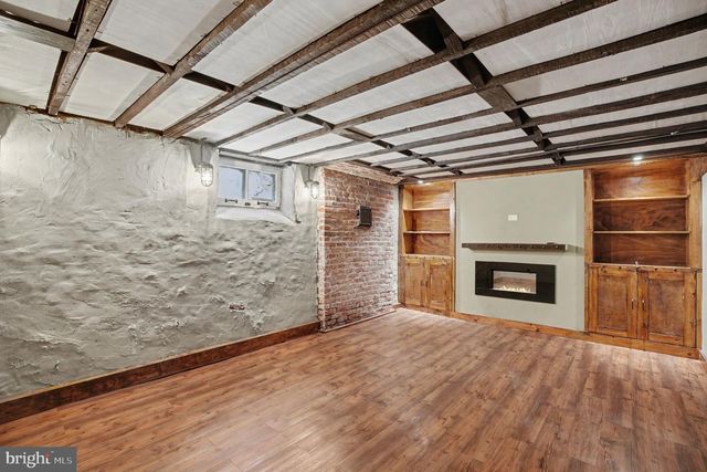 2210 BAYNARD BLVD, Wilmington, DE 19802