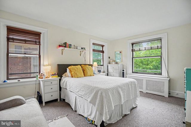 2210 BAYNARD BLVD, Wilmington, DE 19802