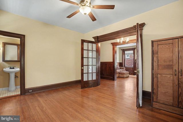2210 BAYNARD BLVD, Wilmington, DE 19802