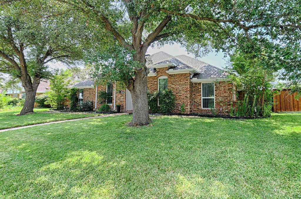 5021 Andover Drive, Plano, TX 75023