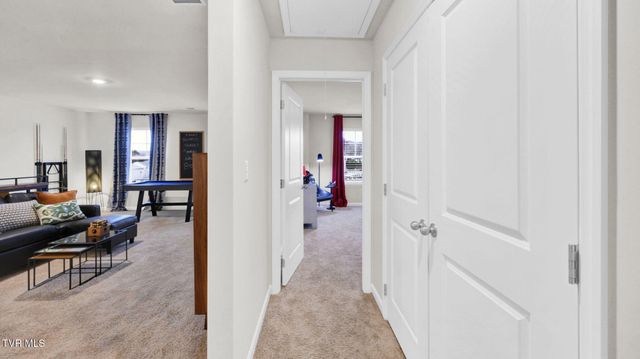 527 Fieldcrest Road, Blountville, TN 37617