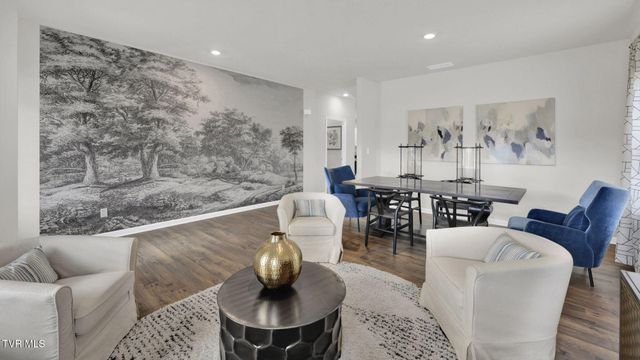 527 Fieldcrest Road, Blountville, TN 37617