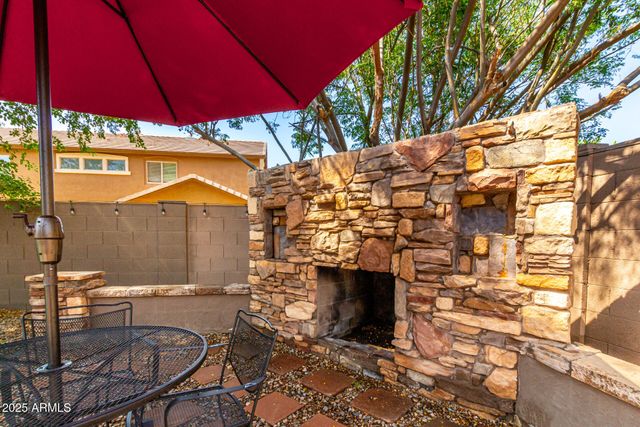 18402 E OAK HILL Lane, Queen Creek, AZ 85142