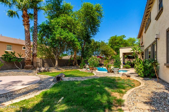 18402 E OAK HILL Lane, Queen Creek, AZ 85142