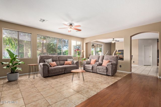 18402 E OAK HILL Lane, Queen Creek, AZ 85142