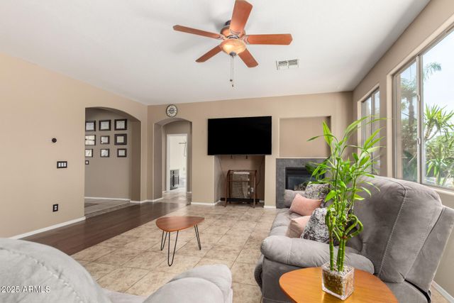 18402 E OAK HILL Lane, Queen Creek, AZ 85142