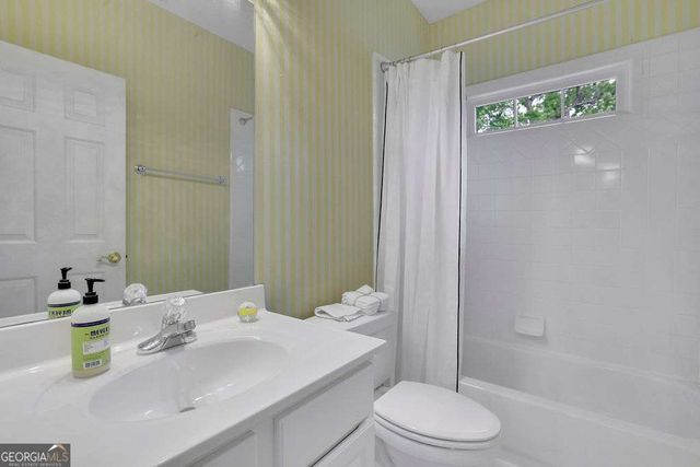 380 Tall Timbers Drive, Roswell, GA 30076