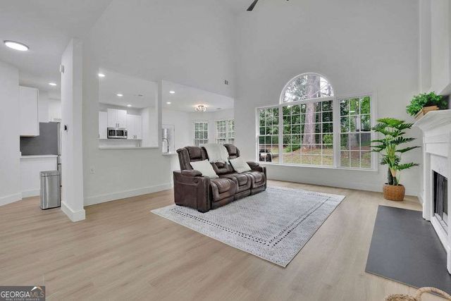 380 Tall Timbers Drive, Roswell, GA 30076