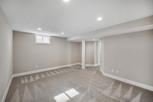 911 SW Springfield Drive, Ankeny, IA 50023