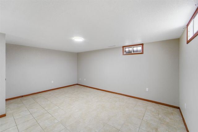 506 Nicholas Drive, Marshalltown, IA 50158