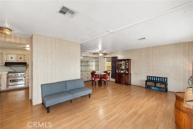 471 Santa Clara Circle, Hemet, CA 92543