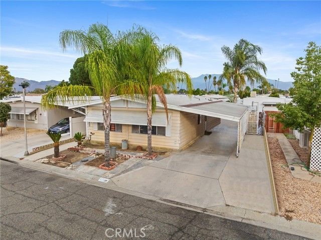 471 Santa Clara Circle, Hemet, CA 92543