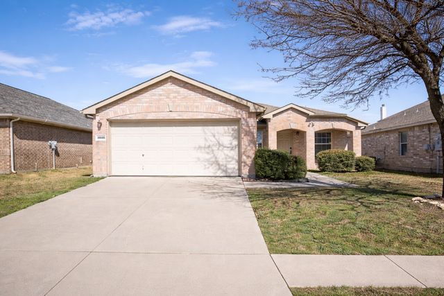 10008 Cougar Trail, Fort Worth, TX 76108