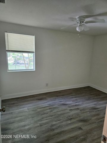 2416 JOHNSON Avenue, Jacksonville, FL 32207
