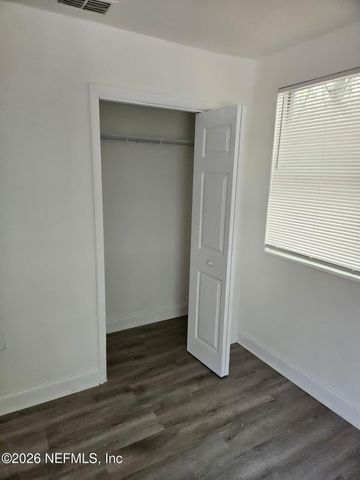 2416 JOHNSON Avenue, Jacksonville, FL 32207