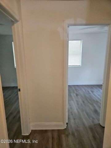 2416 JOHNSON Avenue, Jacksonville, FL 32207