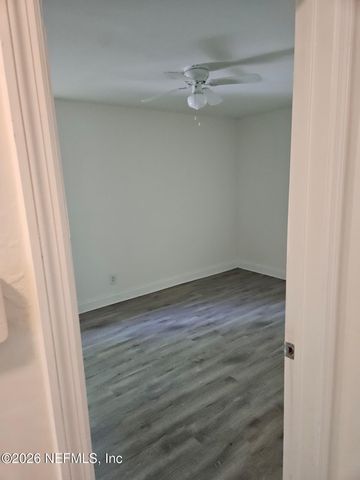 2416 JOHNSON Avenue, Jacksonville, FL 32207